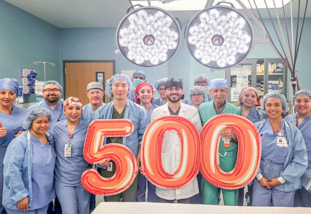 The robotic surgery team celebrating 500 surgeries